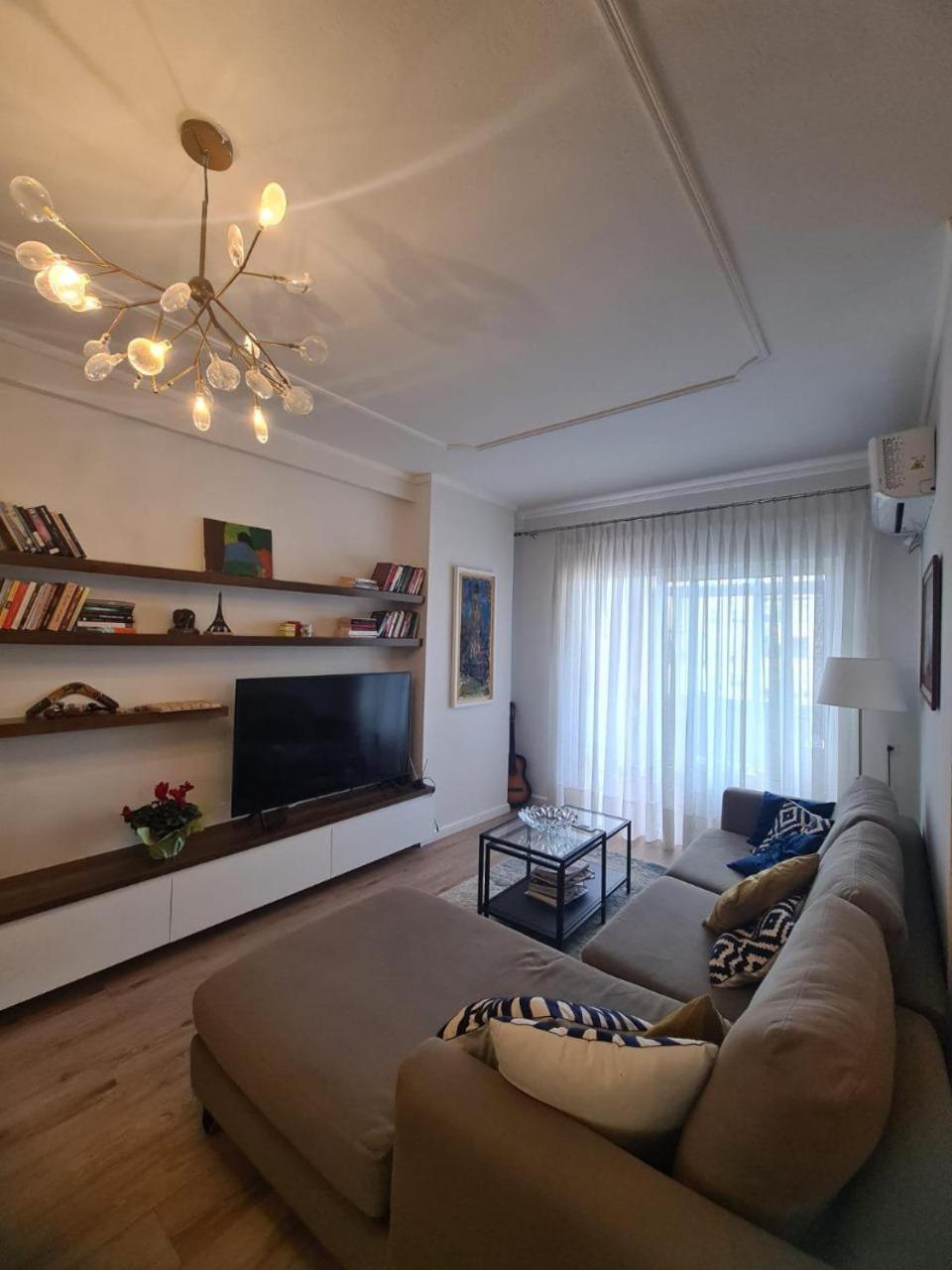 At Hana's Center Apartment Tirana